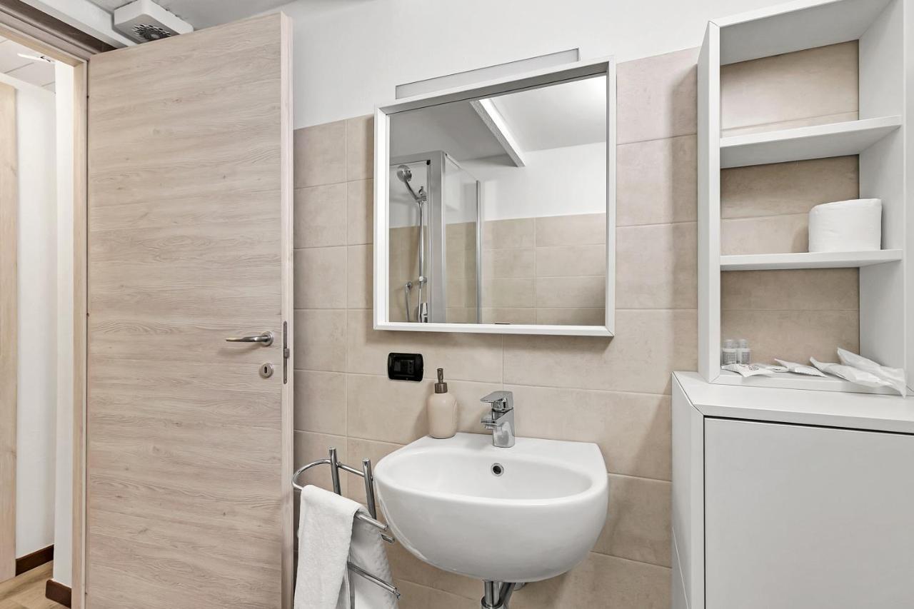 Loft Daiquiri Nel Centro Di Milano, Via Sottocorno, Porta Vittoria Apartman Kültér fotó